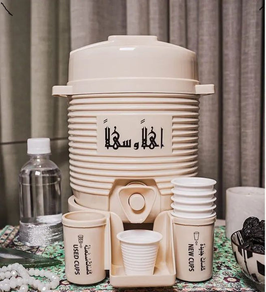 ZAMZAM COOLER 2 LITRES PLASTIC BODY HANDY COOLER TRAVEL COOLER